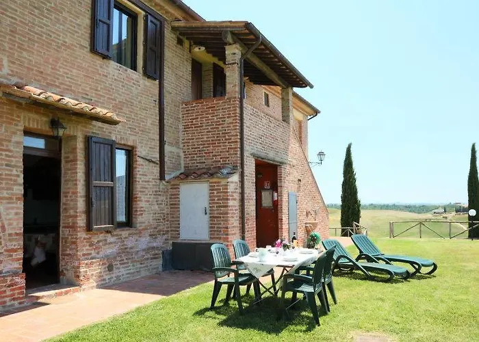 Staffolino Lantgård Siena